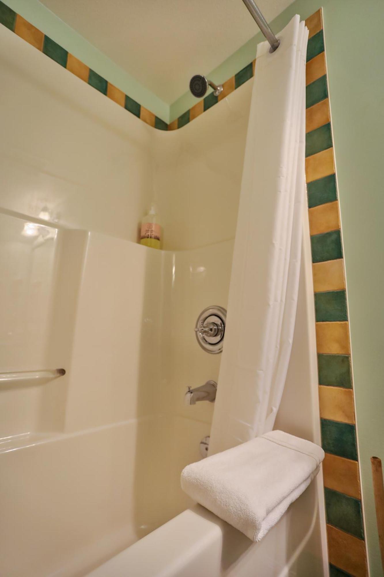Aurora Townhomes By Stayin Panorama Bilik gambar